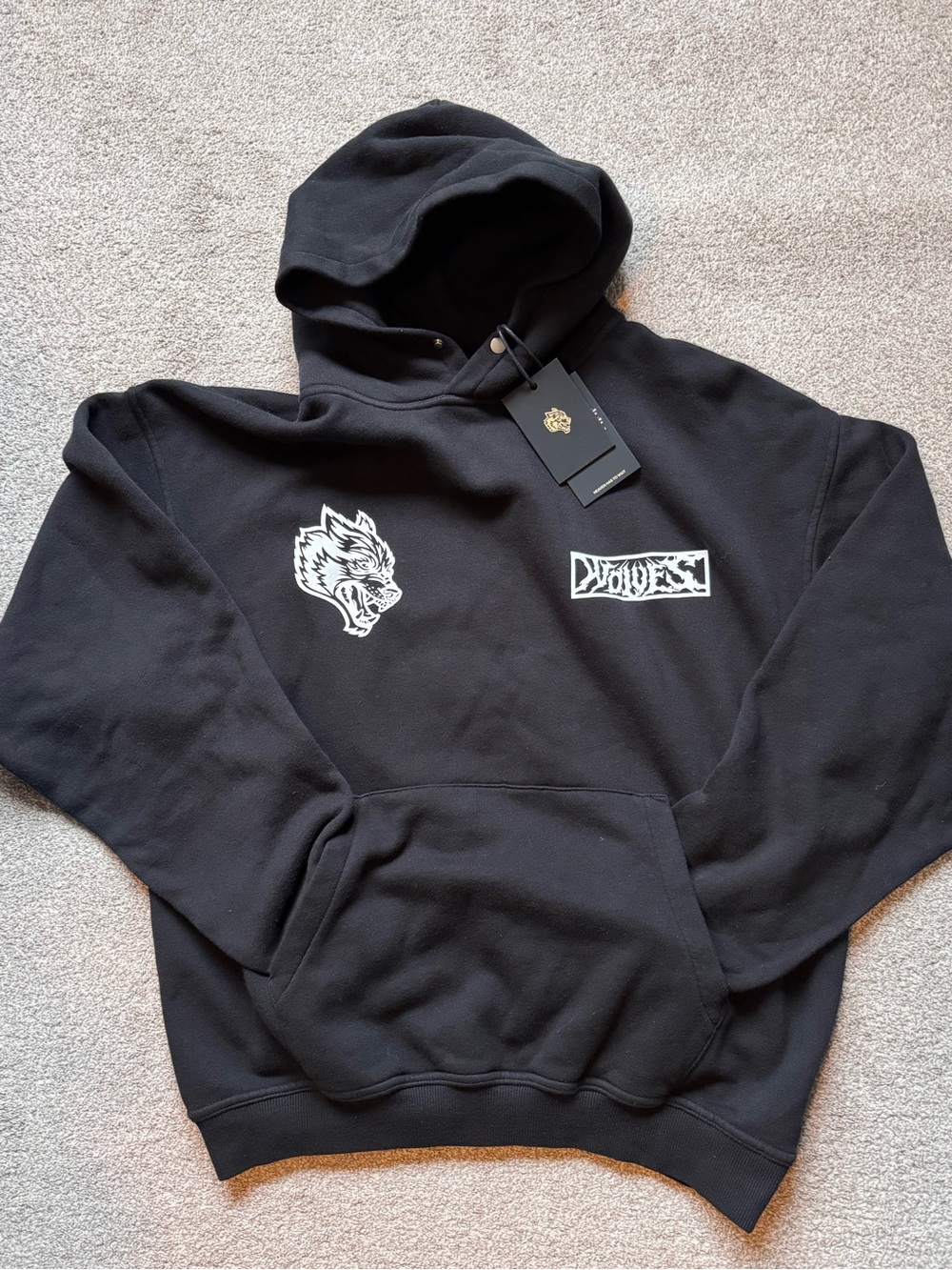 NWT Women’s Darc Sport Wolves Pullover Training Hoodie Size XL Cotton Brand New